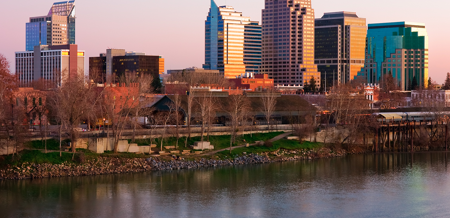 DISCOVER PREMIER LODGING IN THE HEART OF SACRAMENTO, CALIFORNIA AS A GUEST OF THE GREENS HOTEL